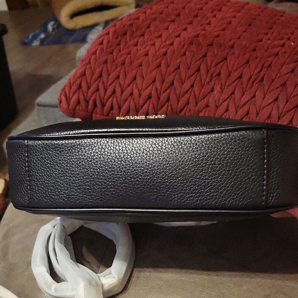 Michael Kors Cora Black and Gold Shoulder Bag - Picture 7 of 7